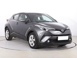 Szary Używany 2018 Toyota C-HR SUV | 68 499 zł (Uczciwa cena)