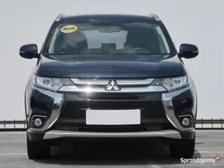 Niebieski Używany 2018 Mitsubishi Outlander SUV | 75 999 zł (Uczciwa cena)