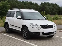 Biały Używany 2013 Skoda Yeti SUV | 29 499 zł (Uczciwa cena)