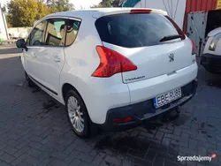 Biały Używany 2011 Peugeot 3008 Minivan | 9900 zł