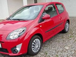 Czerwony Używany 2009 Renault Twingo Hatchback | 5500 zł (Uczciwa cena)