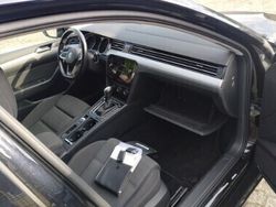 Czarny Używany 2020 VW Passat Kombi | 37 950 zł