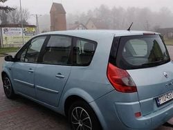 Zielony Używany 2007 Renault Scénic II Minivan | 5500 zł (Uczciwa cena)