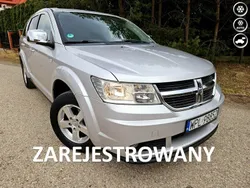 Srebrny (metalik) Używany 2009 Dodge Journey SUV | 28 900 zł