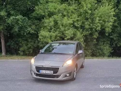 Używany 2014 Peugeot 5008 Minivan | 25 900 zł