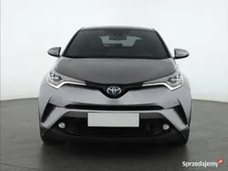Szary Używany 2017 Toyota C-HR SUV | 78 999 zł (Uczciwa cena)