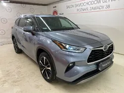 Szary Używany 2021 Toyota Highlander Executive SUV | 209 900 zł