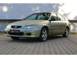 Zielony (metalik) Używany 2000 Honda Accord Sedan/Limuzyna | 2500 zł