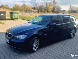 Granatowy Używany 2007 BMW 318 Sedan/Limuzyna | 17 400 zł (Uczciwa cena)
