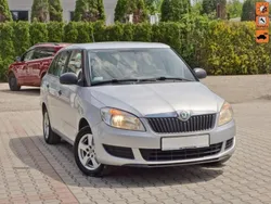 Srebrny Używany 2011 Skoda Fabia Kombi | 11 400 zł (Dość drogi)
