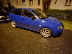 Niebieski Używany 2004 Seat Ibiza Hatchback | 3700 zł (Uczciwa cena)