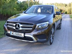 Brązowy Używany 2016 Mercedes GLC250 | 106 500 zł