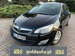 Inny kolor Używany 2010 Opel Astra Sedan/Limuzyna | 20 900 zł (Dość drogi)
