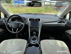 Szary Używany 2015 Ford Mondeo Sedan/Limuzyna | 41 950 zł (Uczciwa cena)