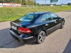 Używany 2004 Saab 9-3 | 8800 zł