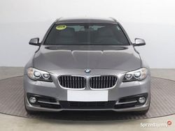 Szary Używany 2013 BMW 520 Kombi | 51 999 zł (Uczciwa cena)