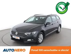 Szary (metalik) Używany 2018 VW Passat Kombi | 59 500 zł (Dobra cena)