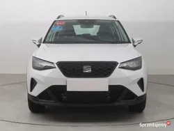 Biały Używany 2023 Seat Arona SUV | 77 999 zł (Uczciwa cena)