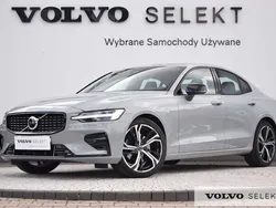 Szary Używany 2024 Volvo S60 Sedan/Limuzyna | 159 900 zł (Uczciwa cena)
