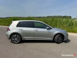 Srebrny Używany 2018 VW Golf VII Hatchback | 57 900 zł (Uczciwa cena)