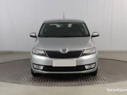 Srebrny Używany 2014 Skoda Rapid Hatchback | 24 999 zł (Uczciwa cena)