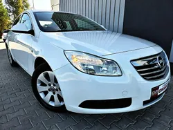 Biały (metalik) Używany 2012 Opel Insignia Sedan/Limuzyna | 22 999 zł (Dobra cena)