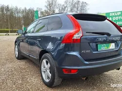 Granatowy Używany 2009 Volvo XC60 SUV | 36 900 zł