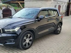 Czarny Używany 2019 Volvo XC40 Inscription SUV | 98 900 zł (Uczciwa cena)
