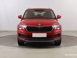 Czerwony Używany 2021 Skoda Kodiaq SUV | 109 999 zł (Dobra cena)