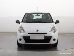 Biały Używany 2011 Renault Clio II Hatchback | 9999 zł (Uczciwa cena)