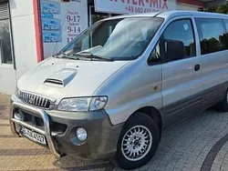 Inny kolor Używany 2002 Hyundai H-1 Minivan | 9999 zł