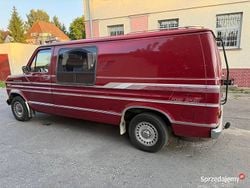 Bordowy Używany 1989 Ford Econoline Van | 23 300 zł