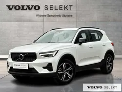 Biały Używany 2024 Volvo XC40 SUV | 164 900 zł (Dość drogi)