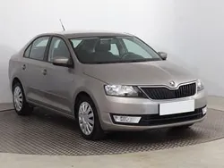 Szary Używany 2014 Skoda Rapid Hatchback | 27 999 zł (Uczciwa cena)