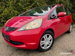 Czerwony Używany 2009 Honda Jazz Hatchback | 14 900 zł (Uczciwa cena)