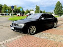 Czarny Używany 2002 BMW 730 Sedan/Limuzyna | 9500 zł