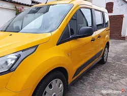 Żółty Używany 2021 Ford Transit Minivan | 46 500 zł (Dość drogi)