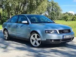 Niebieski Używany 2002 Audi A4 Sedan/Limuzyna | 7000 zł (Uczciwa cena)