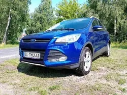 Niebieski Używany 2017 Ford Kuga SUV | 67 000 zł (Uczciwa cena)
