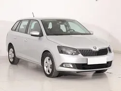 Srebrny Używany 2015 Skoda Fabia Kombi | 27 499 zł (Uczciwa cena)