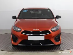 Pomarańczowy Używany 2024 Kia ProCeed Hatchback | 119 999 zł
