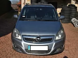 Niebieski Używany 2010 Opel Zafira Eco Minivan | 14 900 zł (Uczciwa cena)
