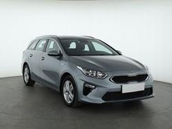Srebrny Używany 2021 Kia Ceed Kombi | 46 499 zł (Uczciwa cena)