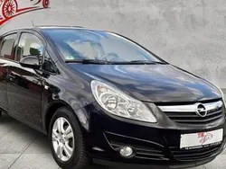Srebrny Używany 2009 Opel Corsa Hatchback | 14 900 zł (Dość drogi)