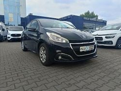 Szary Używany 2019 Peugeot 208 Active Hatchback | 29 500 zł (Super Cena)
