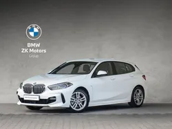Biel alpejska Używany 2024 BMW 118 Comfort Edition Hatchback | 135 900 zł (Dość drogi)
