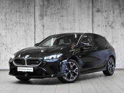 Czarny szafir metalizowany Używany 2024 BMW M135 Shadowline Hatchback | 209 800 zł