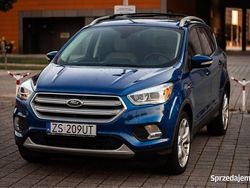 Niebieski Używany 2018 Ford Escape Titanium SUV | 59 900 zł (Dobra cena)