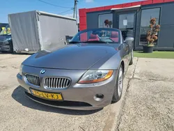 Szary (metalik) Używany 2003 BMW Z4 Kabriolet | 54 900 zł