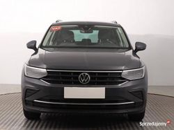 Szary Używany 2020 VW Tiguan SUV | 88 499 zł (Uczciwa cena)